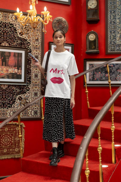 Couple T-Shirt - Mr & Mrs. - Image 4