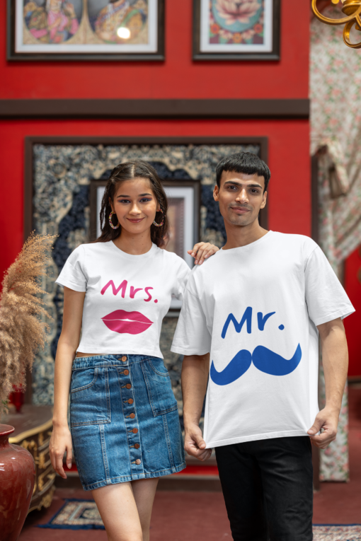 Couple T-Shirt - Mr & Mrs.